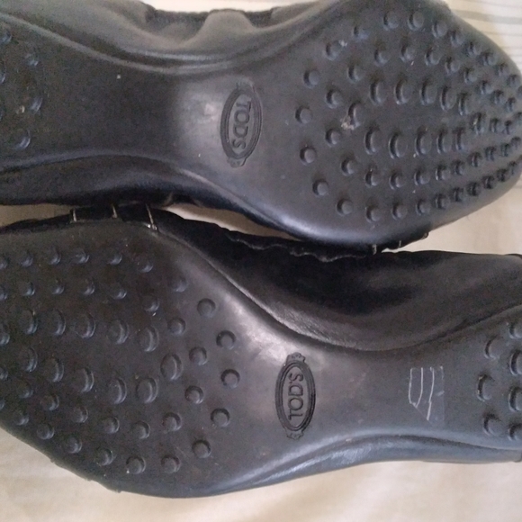 Tod's Black Ballerina slip on, Size 7.5 - Picture 2 of 3